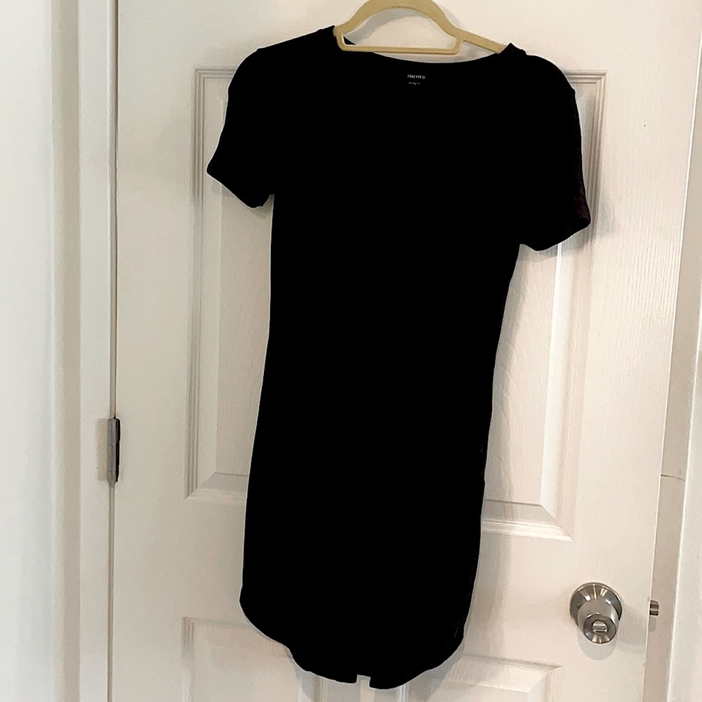 Forever 21 Casual Black Mini Dress
